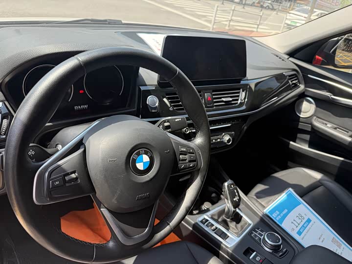 BMW 1 Series 2023 2023款 120i M运动版
