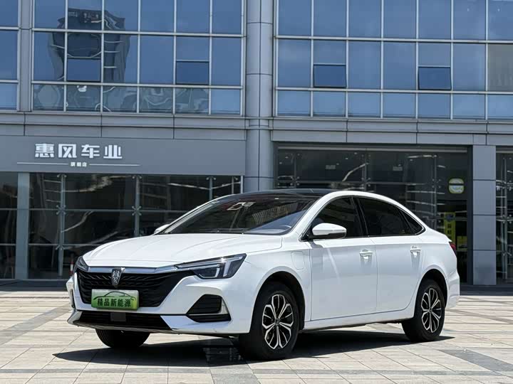 Фото 1 - Roewe i6 Max