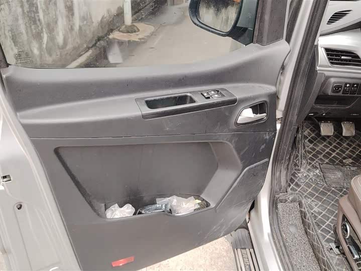JAC Refine M3 2022 2022款 PLUS 1.5T 7座标准型