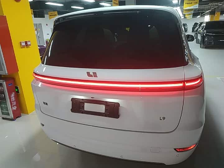 Zdjęcie 6 - LiXiang L9