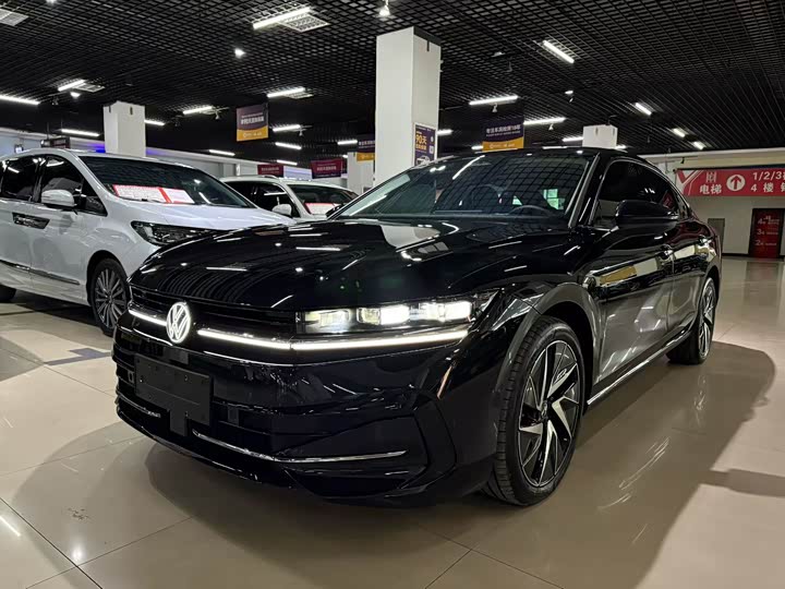 Volkswagen Magotan 2026 2026款 380TSI DSG尊贵版大迈包