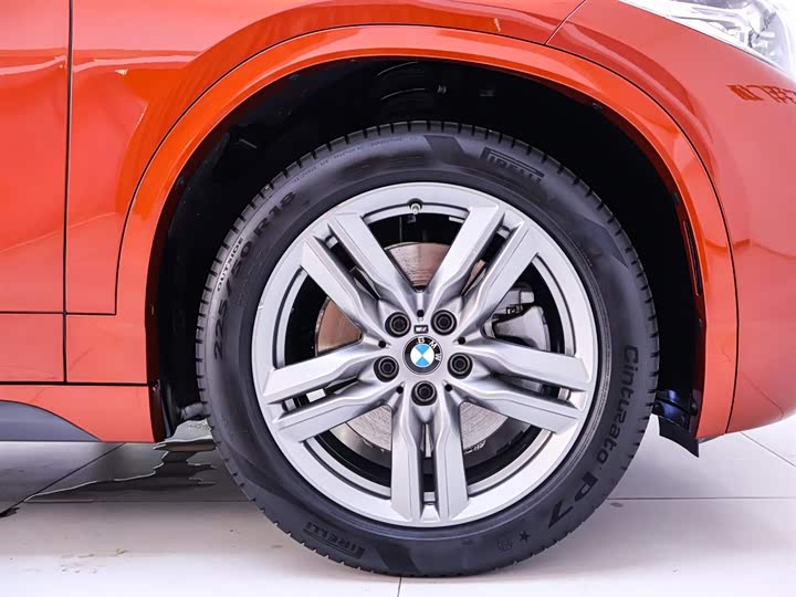 Фото 6 - BMW X2
