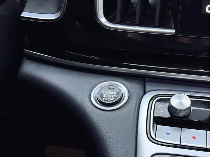 GAC Trumpchi M8 2021 2021款 大师系列 390T 至尊版