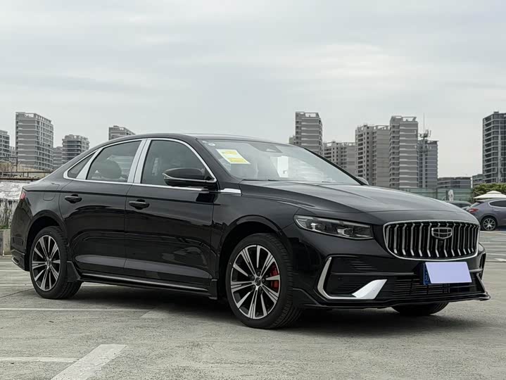 Фото 3 - Geely Preface
