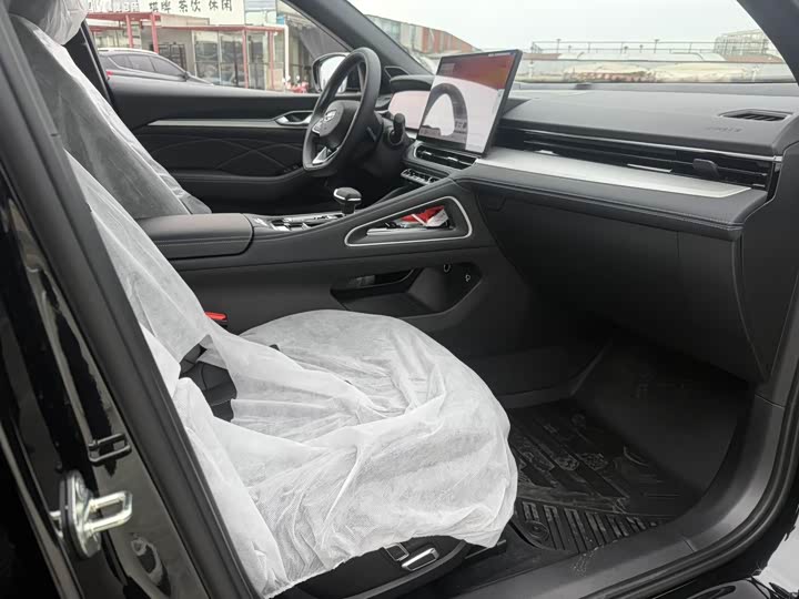 Фото 7 - Geely Preface