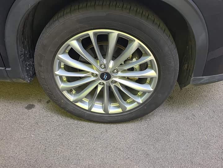 Changan Oshan X7 Plus 2022 2022款 1.5T 蓝鲸版自动尊贵型