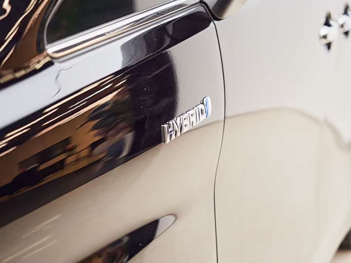 Фото 6 - Toyota Alphard