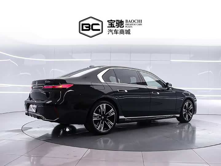 BMW 7 Series 2026 2026款 740Li 领先型 M运动套装