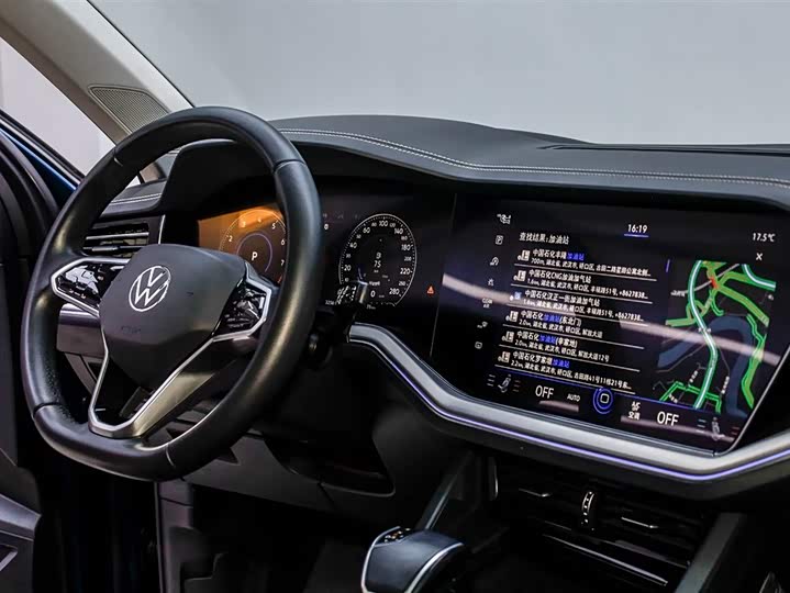 Volkswagen Touareg 2022 2022款 3.0TSI 锐享版 曜黑运动套装