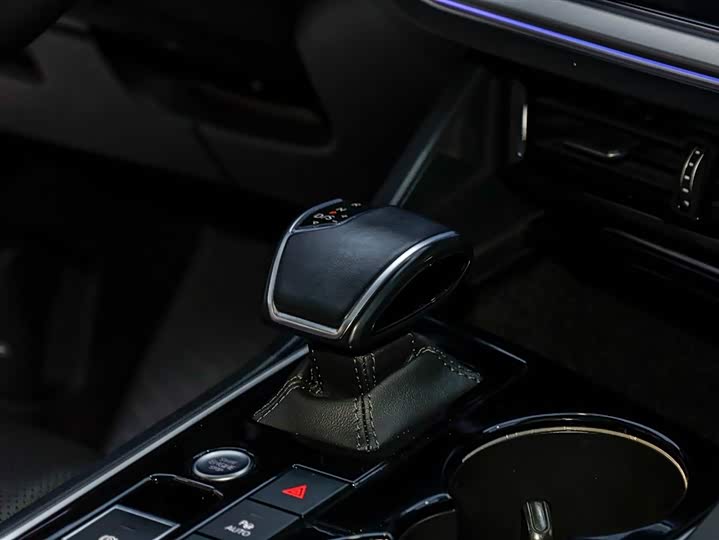 Volkswagen Touareg 2022 2022款 3.0TSI 锐享版 曜黑运动套装