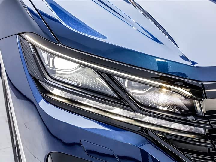 Volkswagen Touareg 2022 2022款 3.0TSI 锐享版 曜黑运动套装