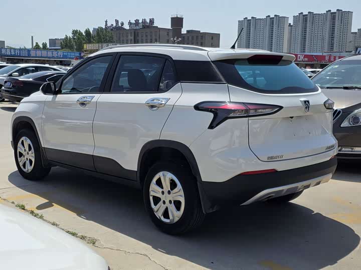 Baojun 510 2021 2021款 1.5L CVT劲享型