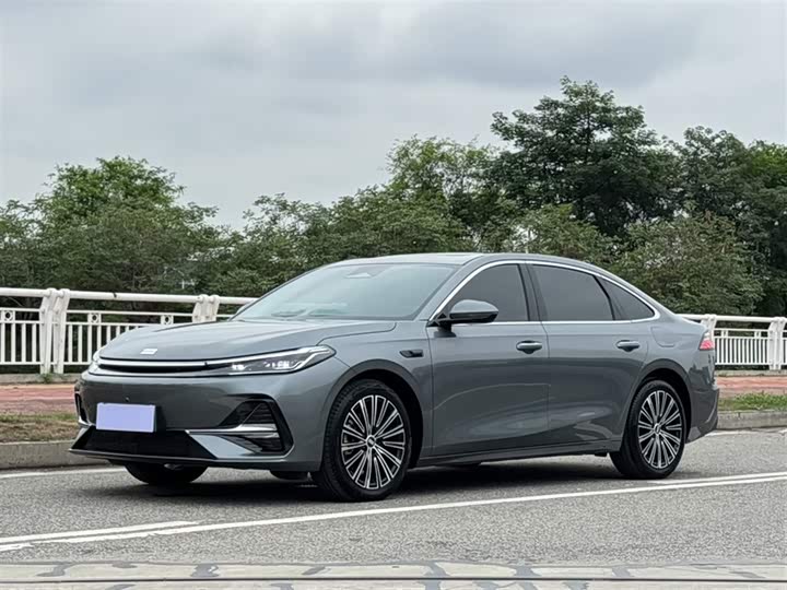 Zdjęcie 2 - Geely Galaxy A7