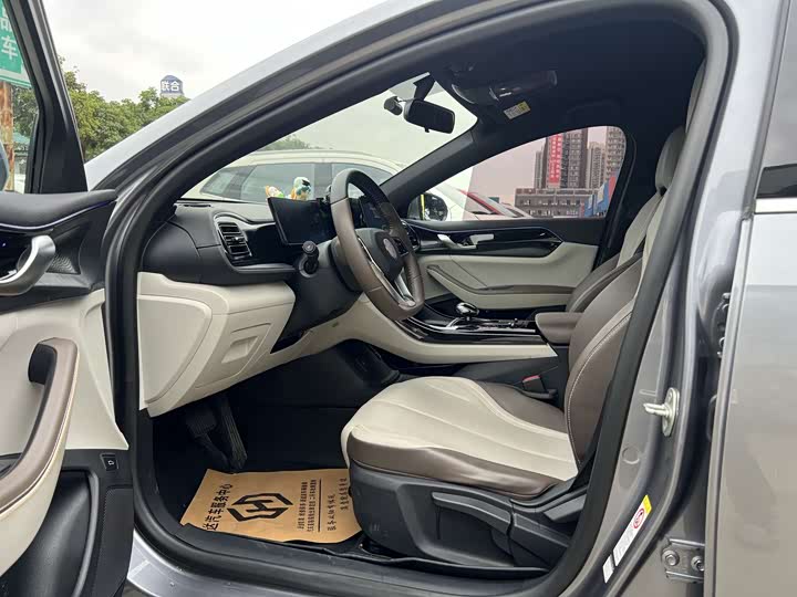Фото 8 - BYD Qin Plus