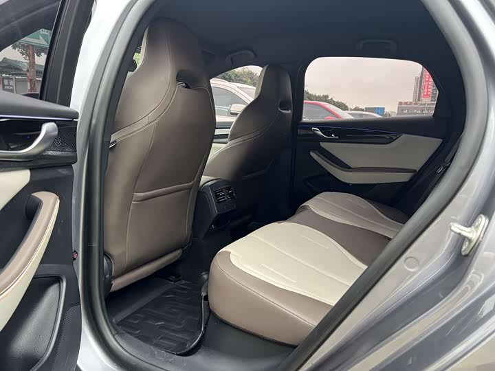 Фото 9 - BYD Qin Plus
