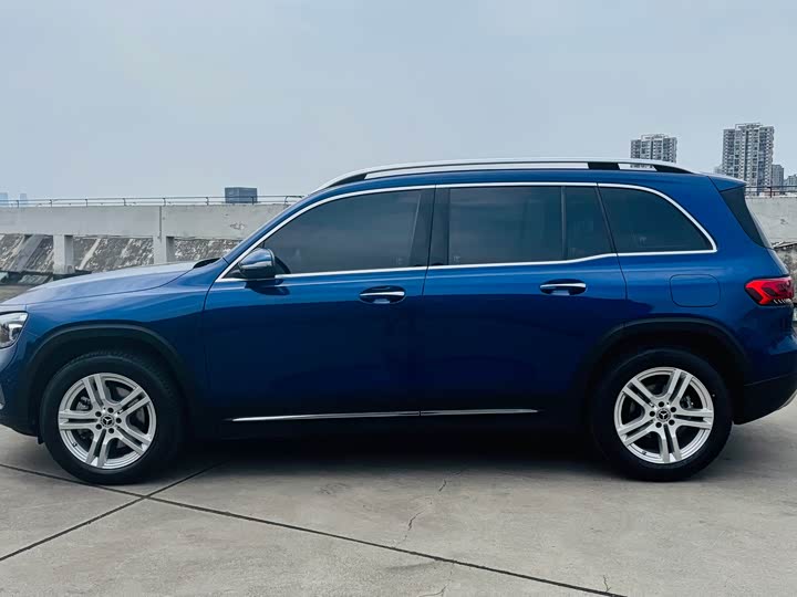 Mercedes-Benz GLB-Class 2022 2022款 GLB 220 动感型