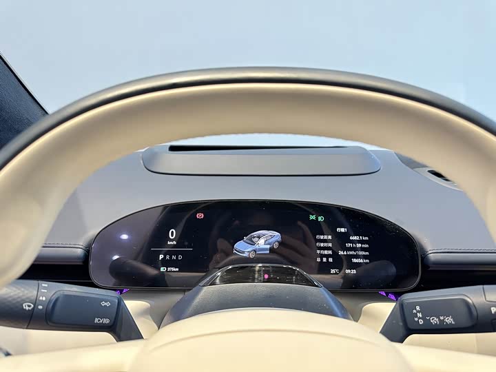 Zeekr 007 2025 2025款 长续航四驱智驾版 100kWh