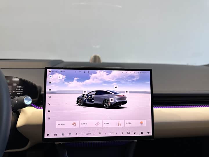 Zeekr 007 2025 2025款 长续航四驱智驾版 100kWh