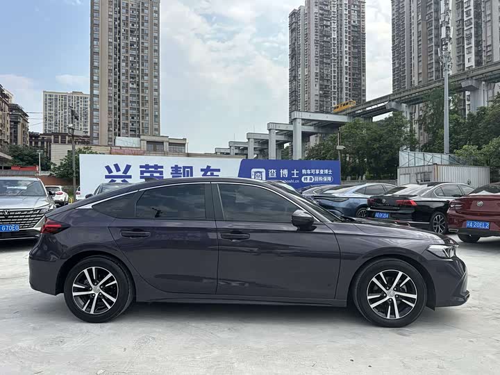Фото 7 - Honda Civic