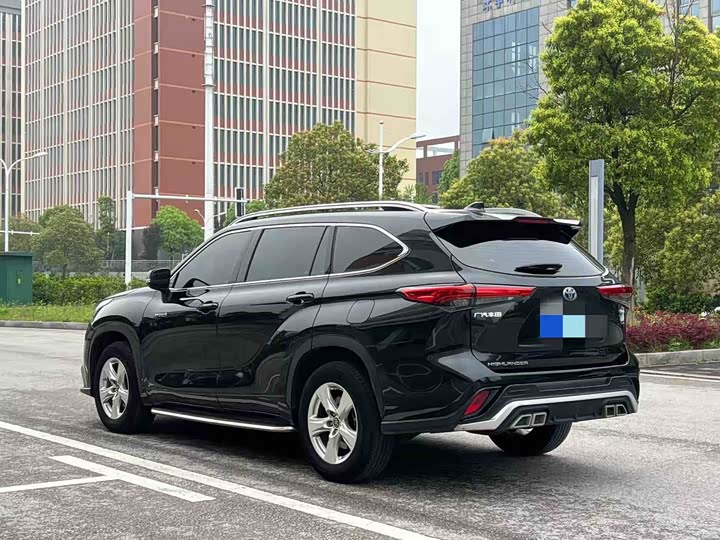 Toyota Highlander 2024 2024款 2.5L智能电混双擎两驱精英版 5座