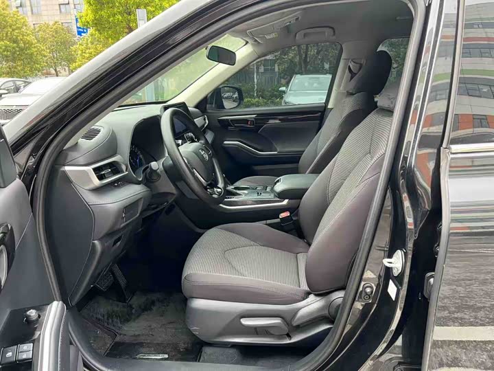 Toyota Highlander 2024 2024款 2.5L智能电混双擎两驱精英版 5座
