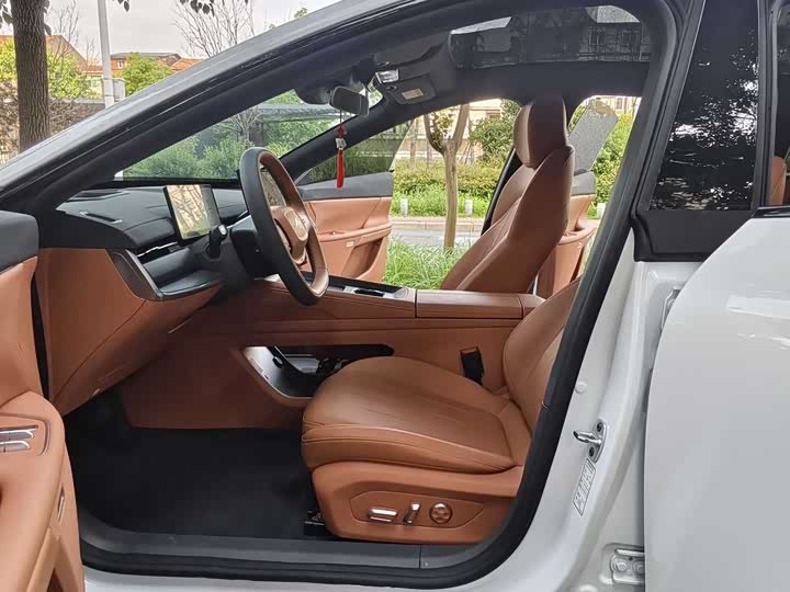 Zdjęcie 9 - Dongfeng Yipai eπ 007