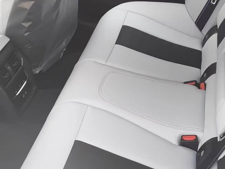 BMW M3 2026 2026款 M3旅行版 M xDrive 雷霆版