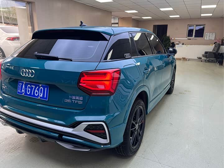 Фото 4 - Audi Q2L