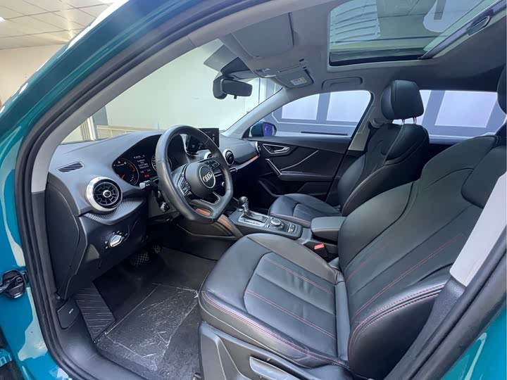 Фото 7 - Audi Q2L