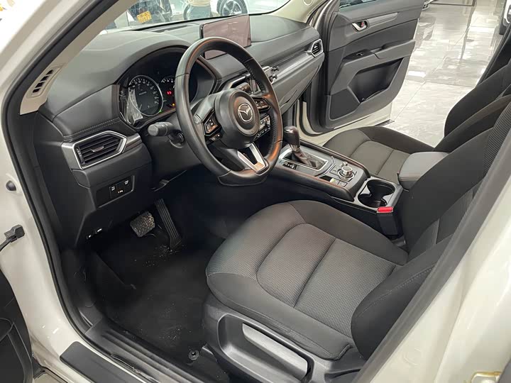Photo 6 - Mazda CX-5