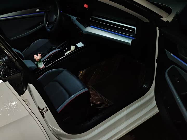 Volkswagen Lamando L 2024 2024款 凌渡L 280TSI DSG酷辣版