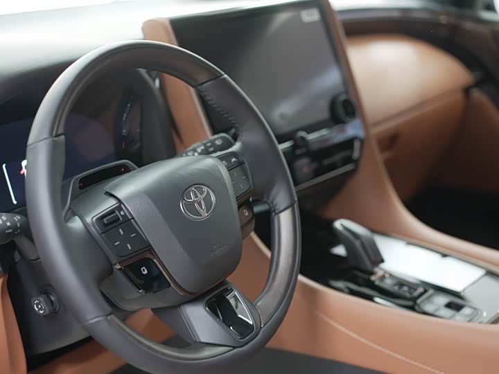 Toyota Alphard 2025 2025款 双擎 2.5L 臻享黄金版