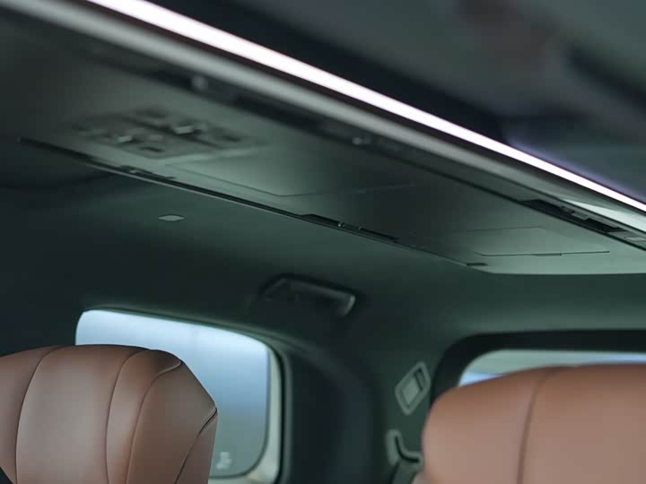 Toyota Alphard 2025 2025款 双擎 2.5L 臻享黄金版