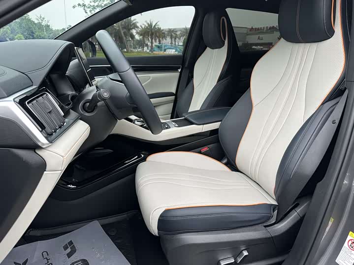 Фото 8 - BYD Song Plus Hybrid/EV