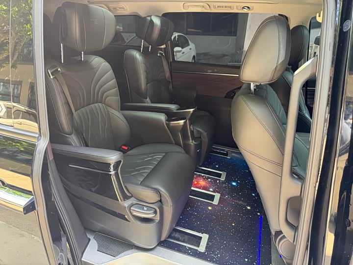 Фото 8 - GAC Trumpchi M8