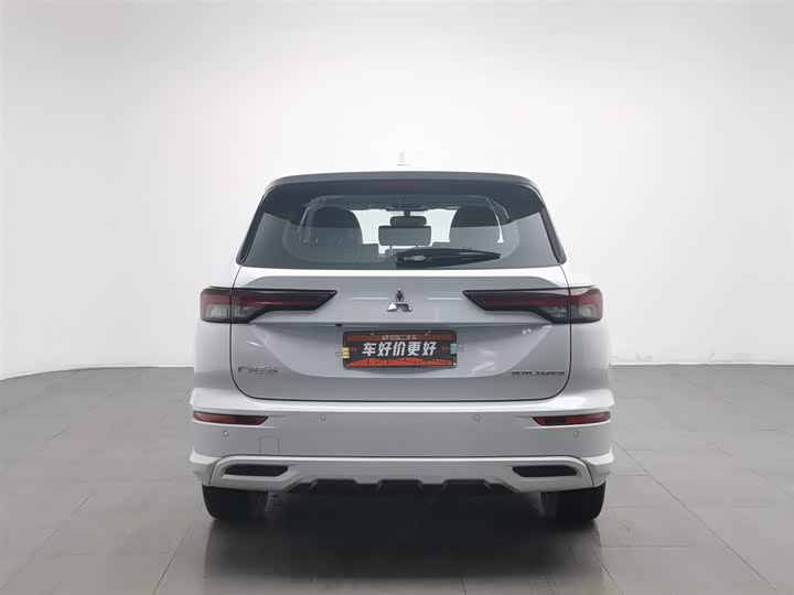2023 Mitsubishi Outlander