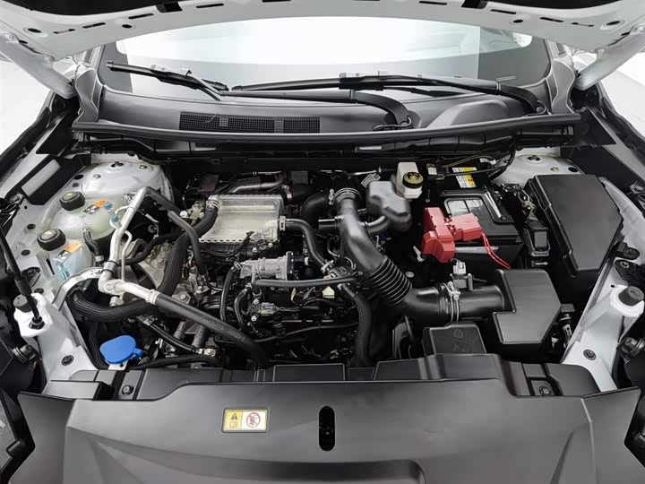 Mitsubishi Outlander 2023 2023款 1.5T CVT四驱尊耀版 7座