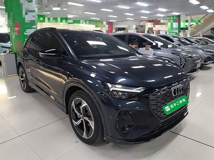 Audi Q4 e-tron 2023 2023款 40 e-tron 创境曜夜版