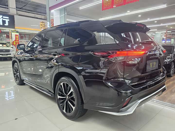 Toyota Crown Kluger 2024 2024款 2.5L HEV四驱豪华版