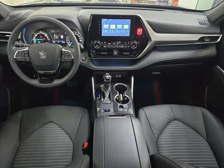 Toyota Crown Kluger 2024 2024款 2.5L HEV四驱豪华版