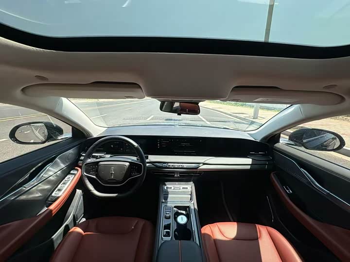 2025 Lincoln Z (Zephyr)