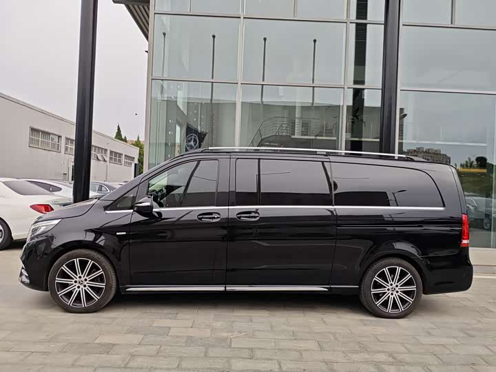 Mercedes-Benz V-Class 2021 2021款 V 260 L 长轴距豪华版