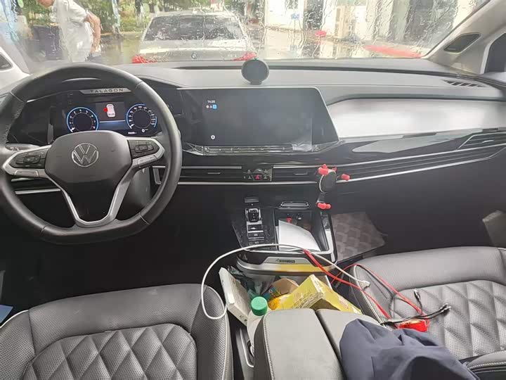 Фото 3 - Volkswagen Talagon