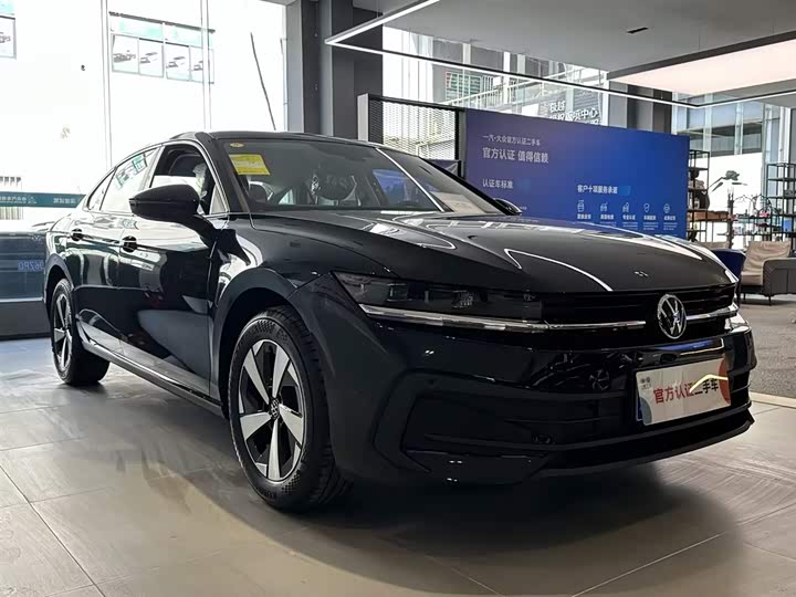 Фото 3 - Volkswagen Magotan