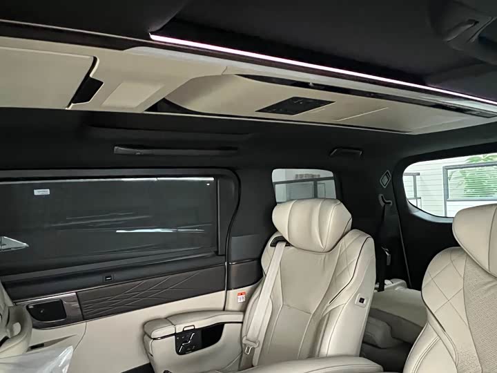 Фото 6 - Toyota Alphard