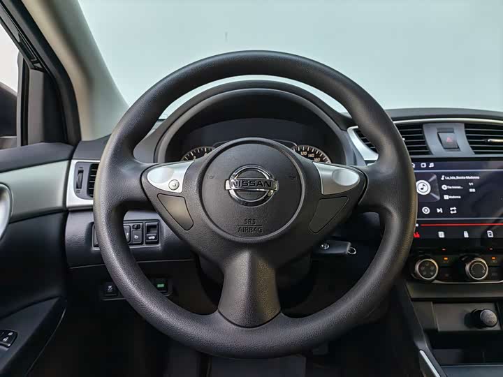 Фото 6 - Nissan Sylphy