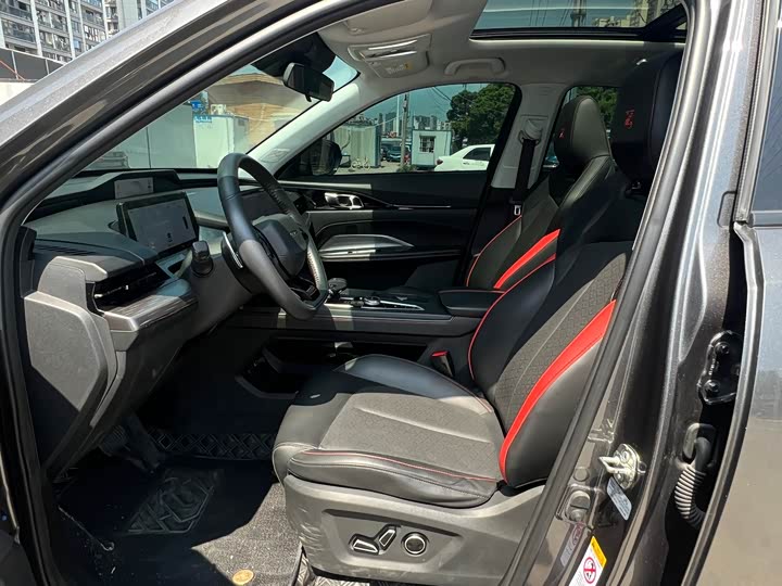 Фото 9 - Changan Oshan Z6