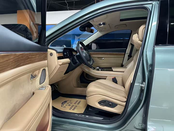 Aito M7 2022 2022款 1.5T 后驱舒适版