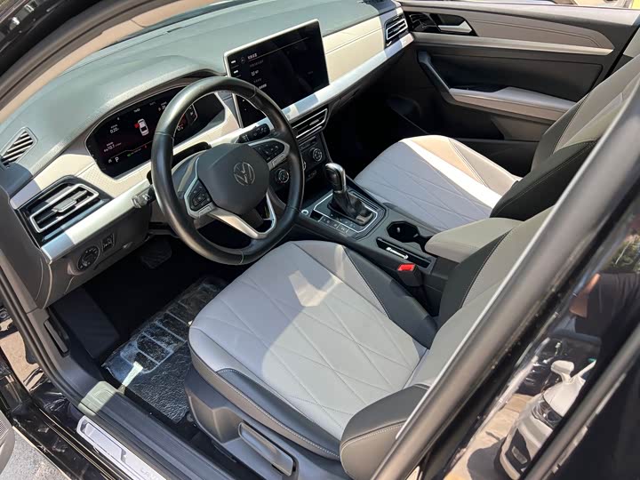 Фото 9 - Volkswagen Lavida