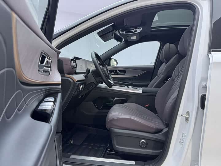 Zdjęcie 4 - Chery Tiggo 9